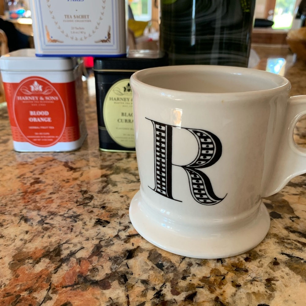 Anthropologie Monogram Mug letter “R”